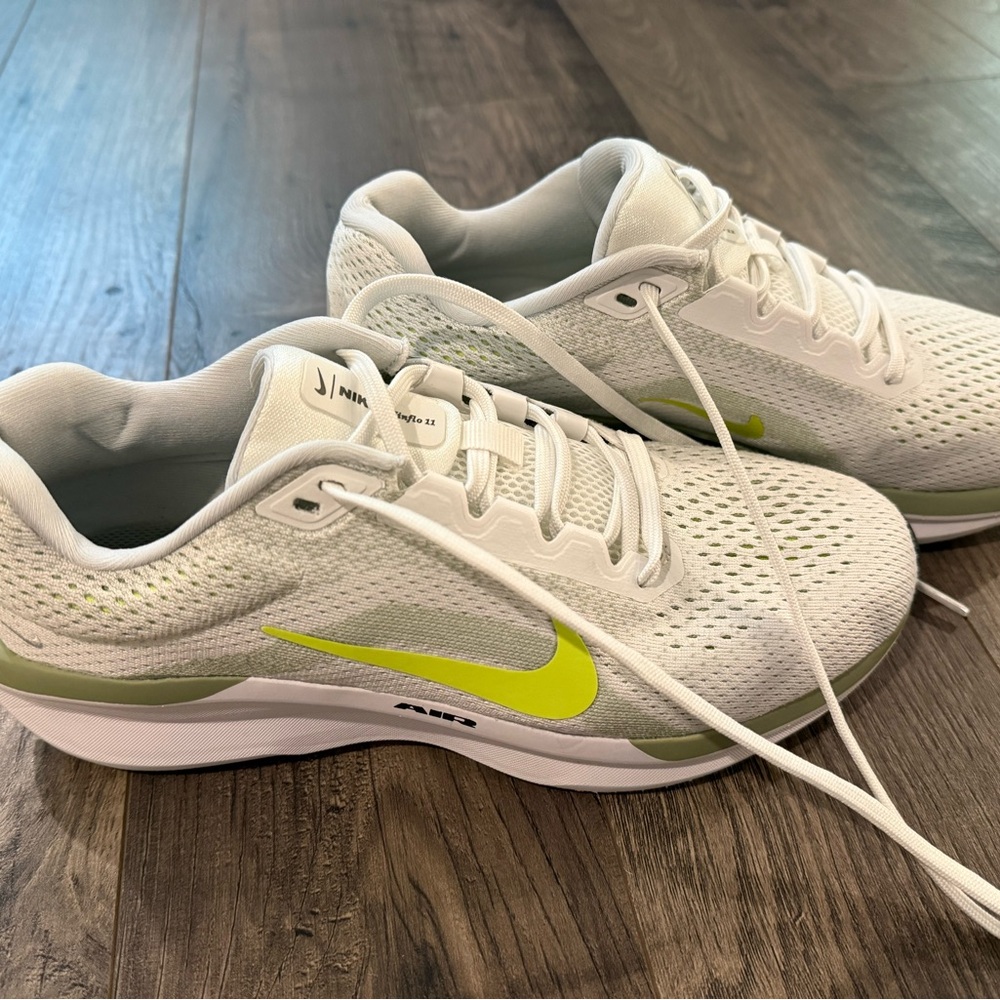 Nike Winflo 11